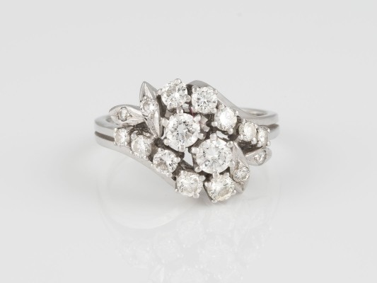 Auktion <br>DIAMANT-RING