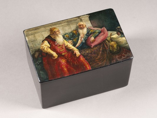 Auction 131<br>A PAPIER-MACHÉ AND LACQUER BOX WITH TWO OLD MEN AFTER KLAVDY VASILIYEVICH LEBEDEV