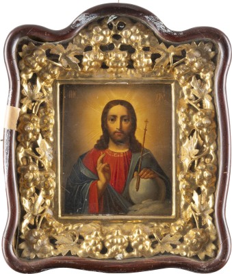 Auction 131<br>AN ICON SHOWING CHRIST PANTOKRATOR WITHIN KYOT