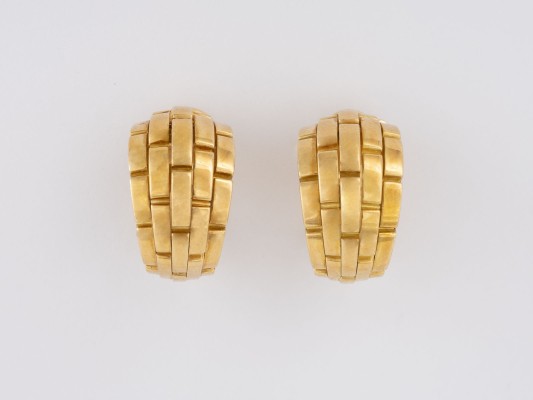 Auction 135<br>PAAR OHRSTECKER 'CARTIER'