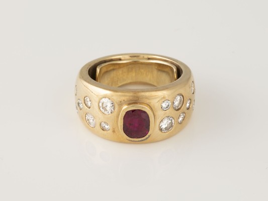 Auction 135<br>RING