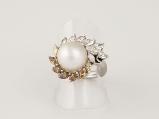 Auction 135<br>RING