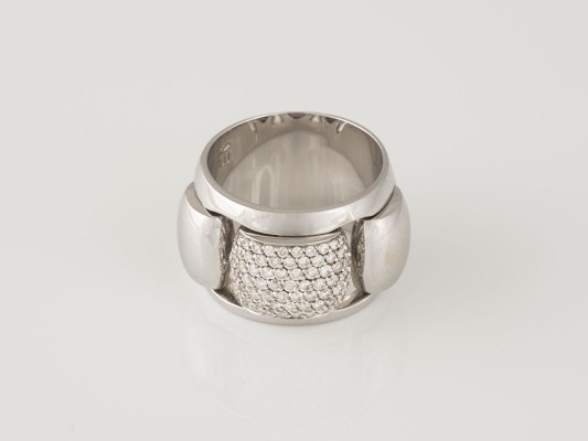 Auction 135<br>RING