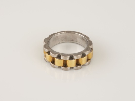 Auction 135<br>RING