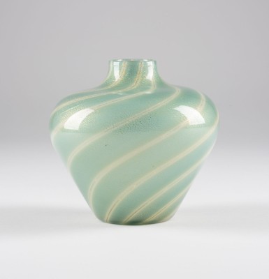 Auktion 133<br>HERZFÖRMIGE VASE 'CANNE LAGUNA ORO A SPIRALE'