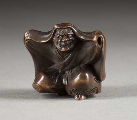 Auction 132<br>EIN FEINES HOLZGESCHNITZTES NETSUKE EINES NOH-TÄNZERS