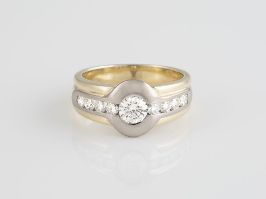 Auction 137<br>RING