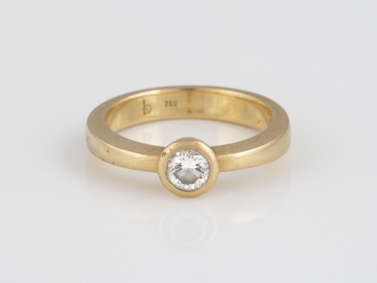 Auction 137<br>RING