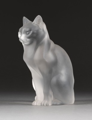 Auktion 137<br>GLASFIGUR 'CHAT ASSIS'