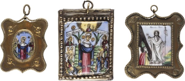 Auktion 138<br>DREI FINIFTI: AUFERSTEHUNG CHRISTI UND GOTTESMUTTER 'FREUDE ALLER LEIDENDEN' MIT DEN MÜNZEN
