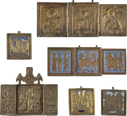 Auktion 138<br>SAMMLUNG VON SECHS BRONZE-IKONEN: MANDYLION UND (ERWEITERTE) DEESIS