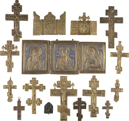 Auction 138<br>SAMMLUNG VON 16 BRONZE IKONEN: DEESIS, AUSGEWÄHLTE HEILIGE UND KRUZIFIXE