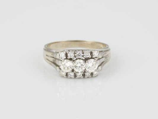 Auction 136<br>RING