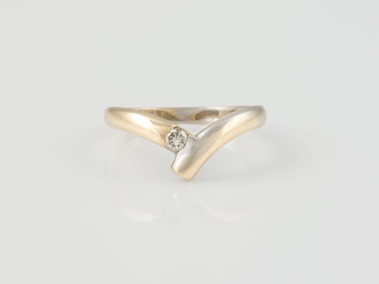 Auction 136<br>RING