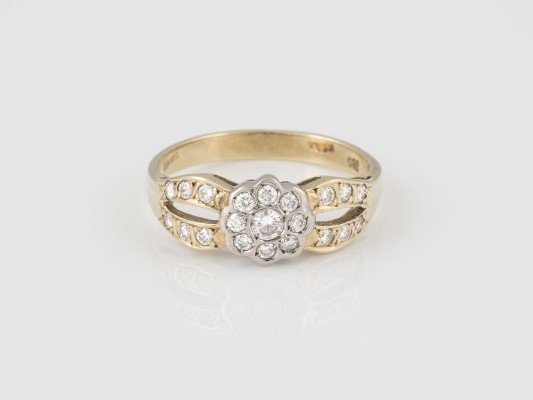 Auction 136<br>RING