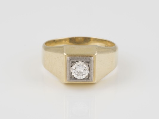 Auction 136<br>RING