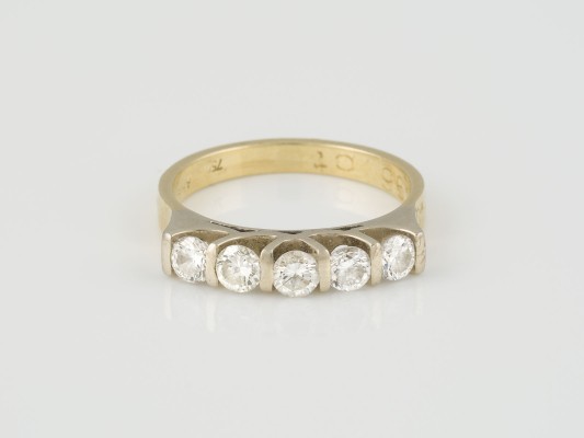 Auction 136<br>RING