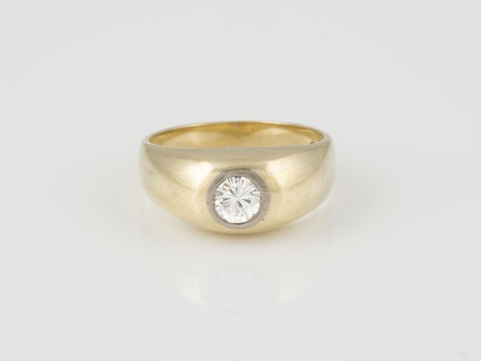 Auction 136<br>RING