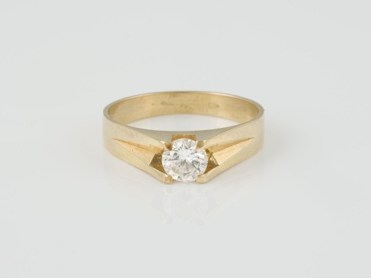 Auction 136<br>RING