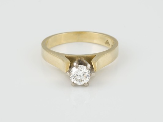 Auction 136<br>RING