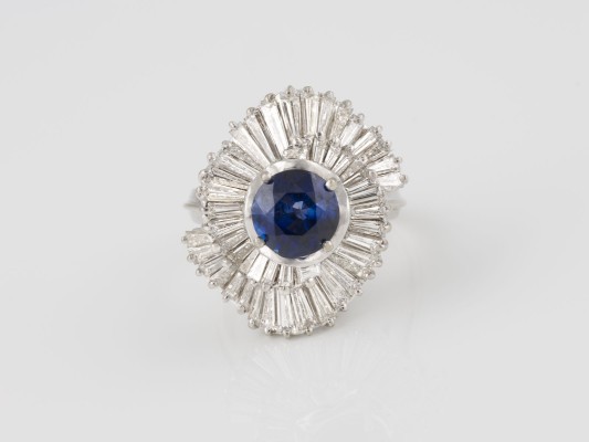 Auction 136<br>RING