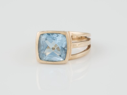 Auction 136<br>RING