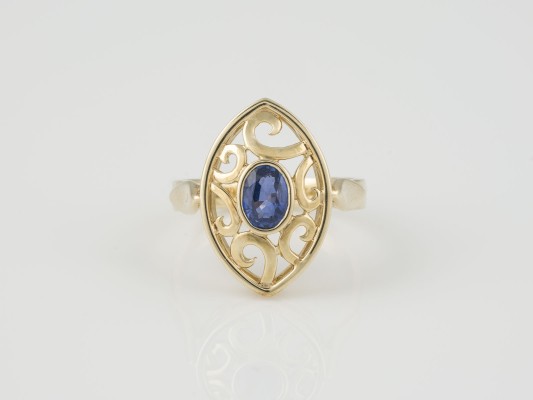 Auction 136<br>RING