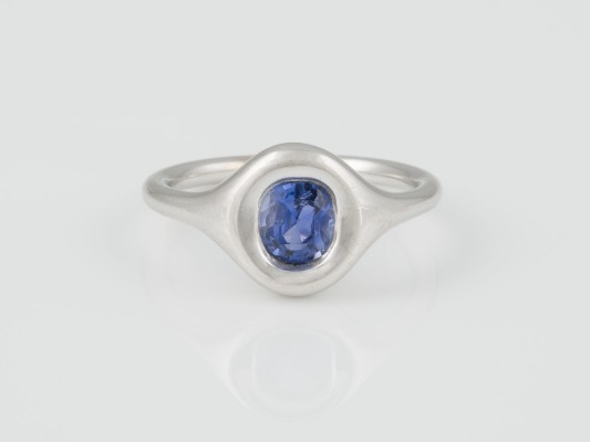 Auction 136<br>RING