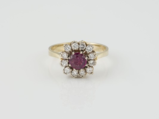 Auction 136<br>RING