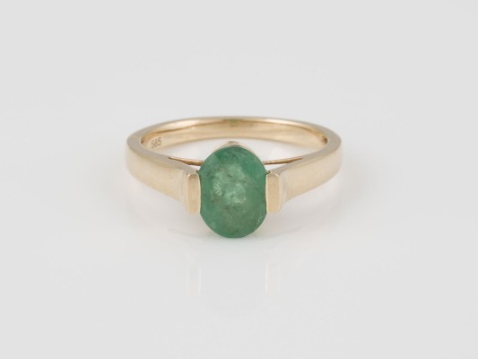 Auction 136<br>RING