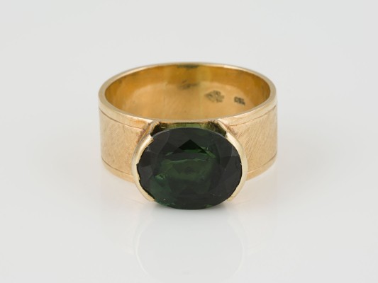 Auction 136<br>RING