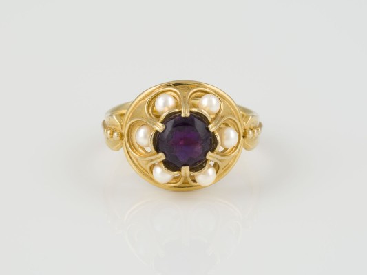 Auction 136<br>RING