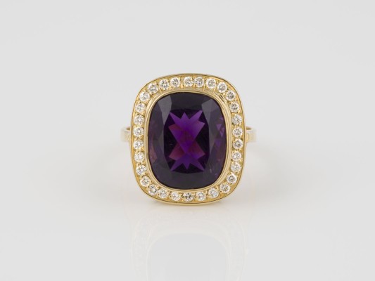 Auction 136<br>RING