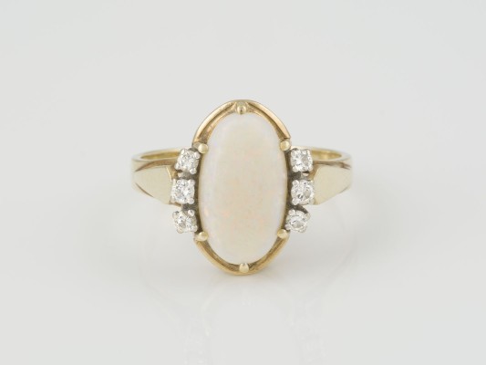 Auction 136<br>RING