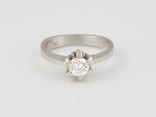 Auction 136<br>RING