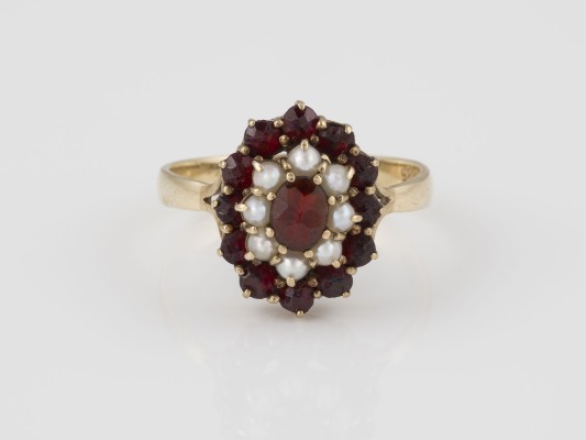 Auction 136<br>RING