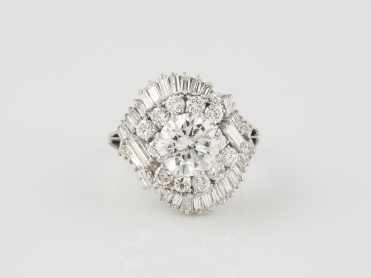 Auction 136<br>RING - BRILLANT CA. 2.00 CT.