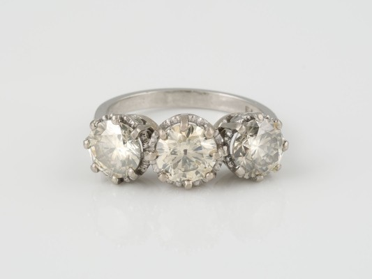 Auction 136<br>RING