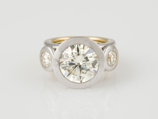 Auktion 136<br>RING - BRILLANT CA. 6.80 CT.