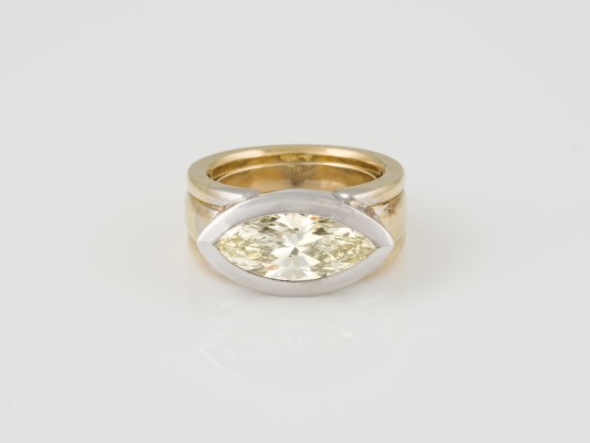 Auction 136<br>RING