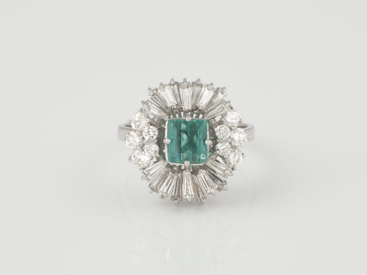 Auction 136<br>RING