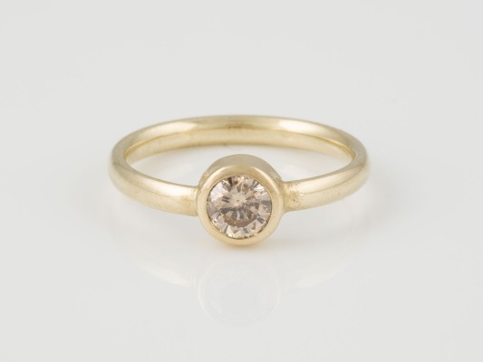 Auction 136<br>RING