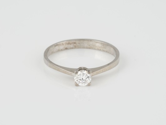 Auction 136<br>RING