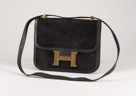 Auction 140<br>HERMÈS 'CONSTANCE 23' UMHÄNGETASCHE