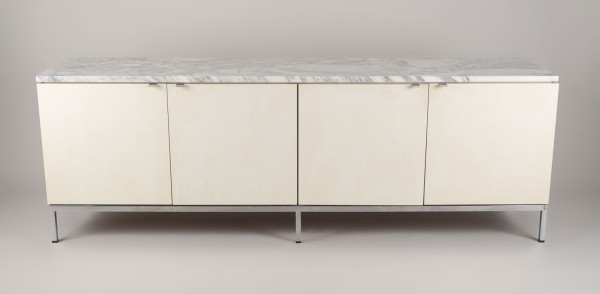 Auktion 140<br>SIDEBOARD MODELL '2544'