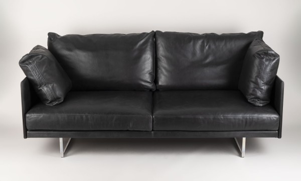 Auktion 140<br>SOFA MODELL 'TOOT' VON CASSINA