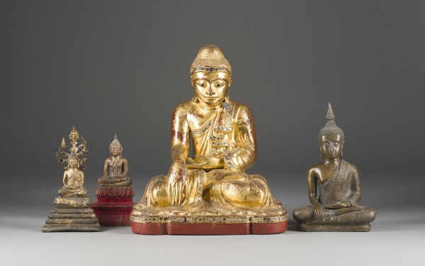 Auktion 139<br>EIN VIERTEILIGES KONVOLUT VON BUDDHAFIGUREN