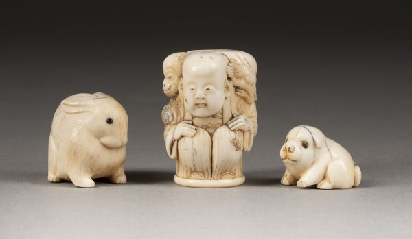 Auction 139<br>EIN STOCKGRIFF UND ZWEI NETSUKE