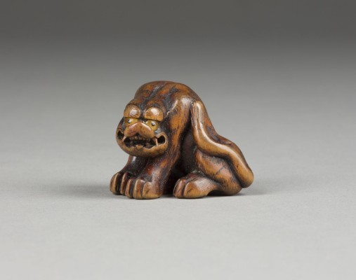 Auction 139<br>EIN HOLZGESCHNITZTES NETSUKE EINES TIGERS