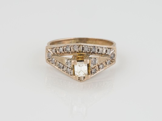 Auction 141<br>RING